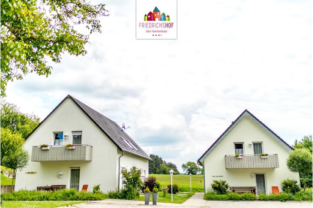 Familienhotel Friedrichshof Обертрубах Экстерьер фото