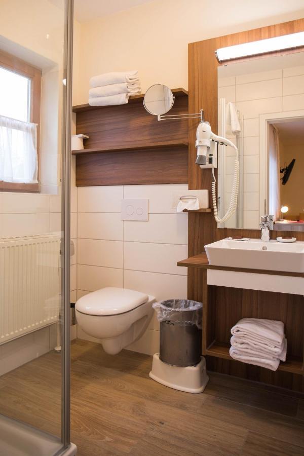 Familienhotel Friedrichshof Обертрубах Экстерьер фото